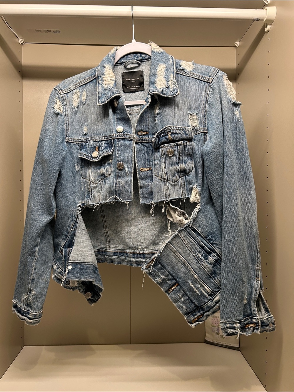 Zara Ultimate Destroyed Denim Trucker Jacket Size Medium